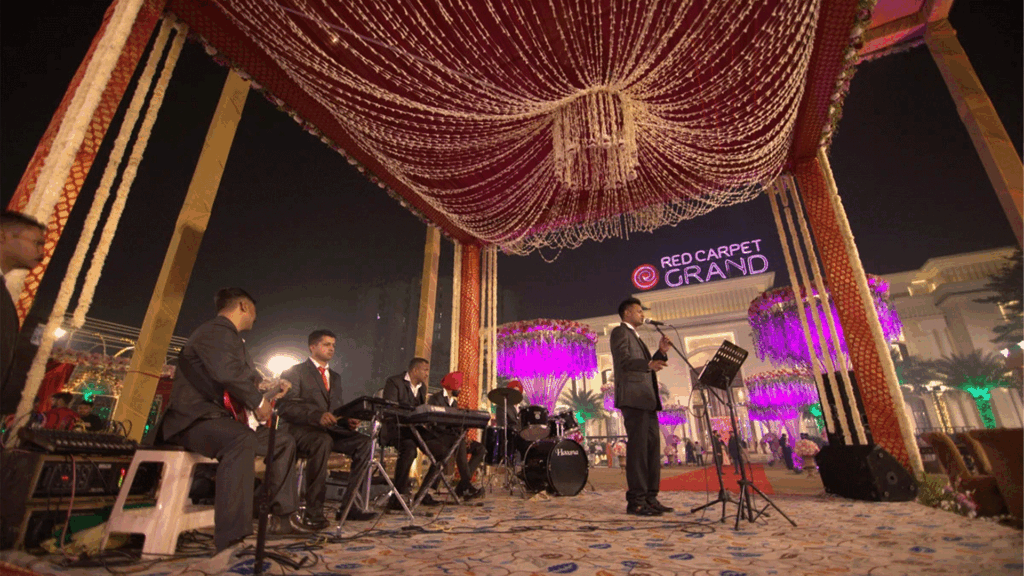 red carpet banquet, banquet in raj nagar extention, best banquet in raj nagar extention,